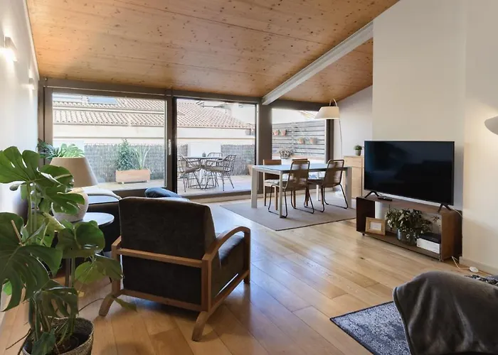 Apartment Apg Carrer Nou Atic