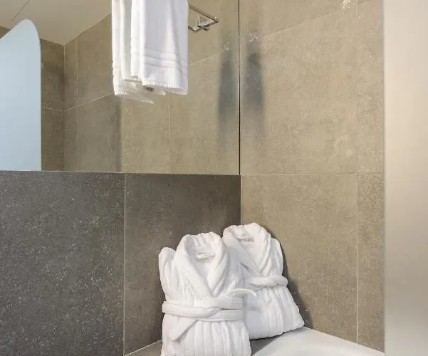 Apartment Apg Carrer Nou Atic *