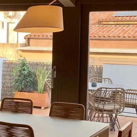 Apg Carrer Nou Atic Apartment *