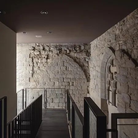 Apartment Apg Carrer Nou Atic